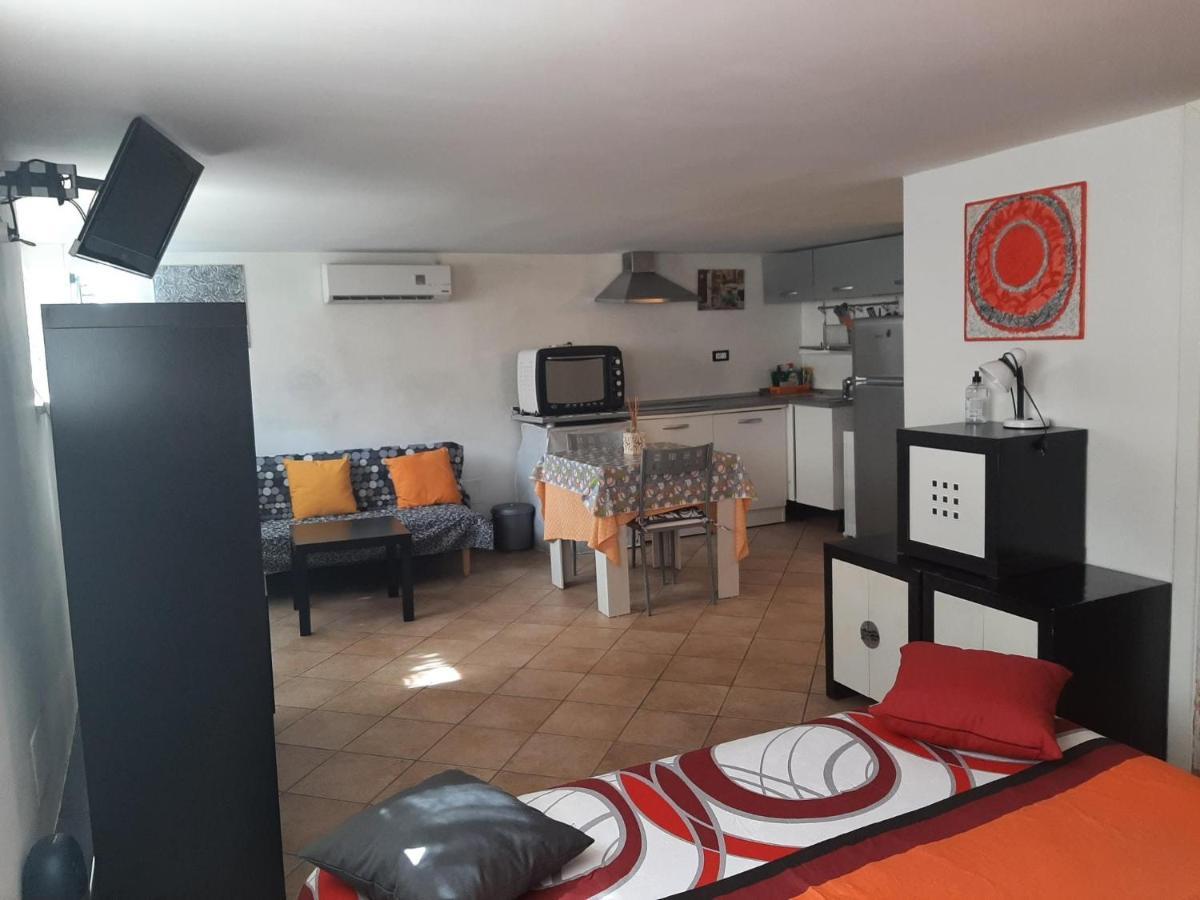 Beckye Apartment Terracina Bagian luar foto