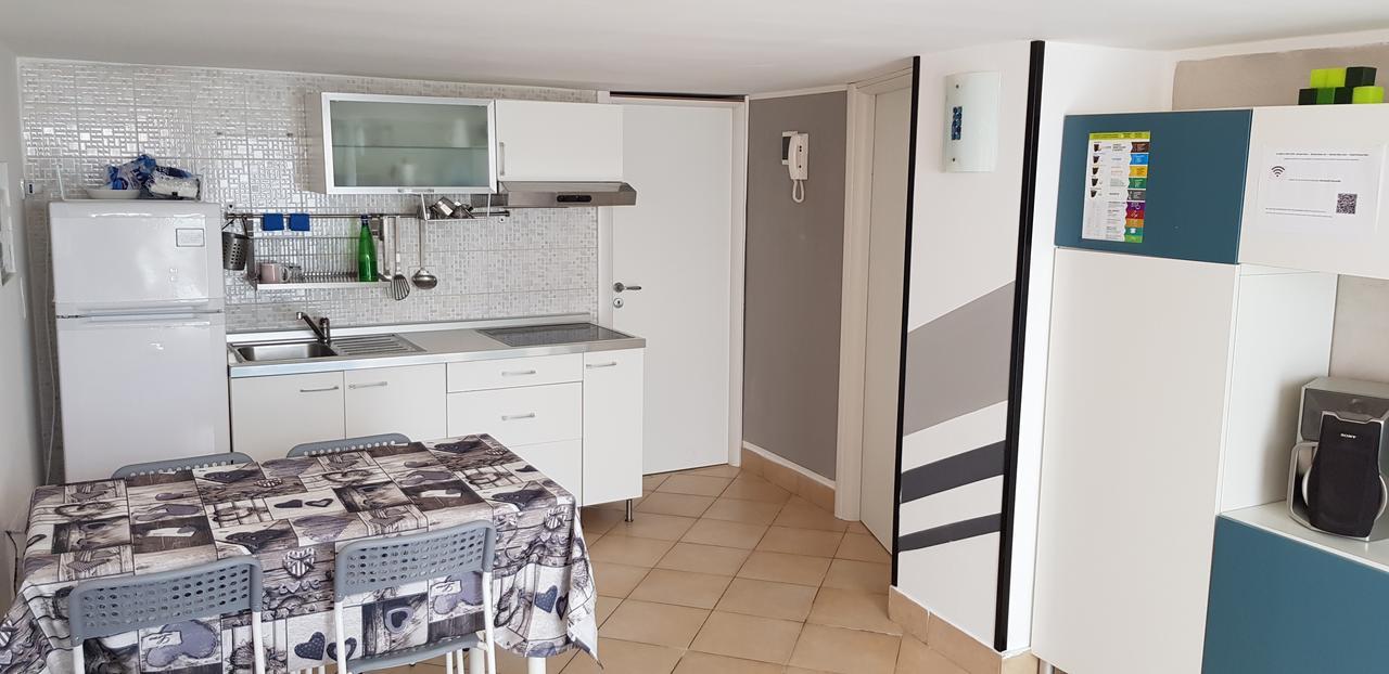 Beckye Apartment Terracina Bagian luar foto